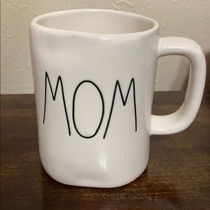 Mom Rae Dunn Mug